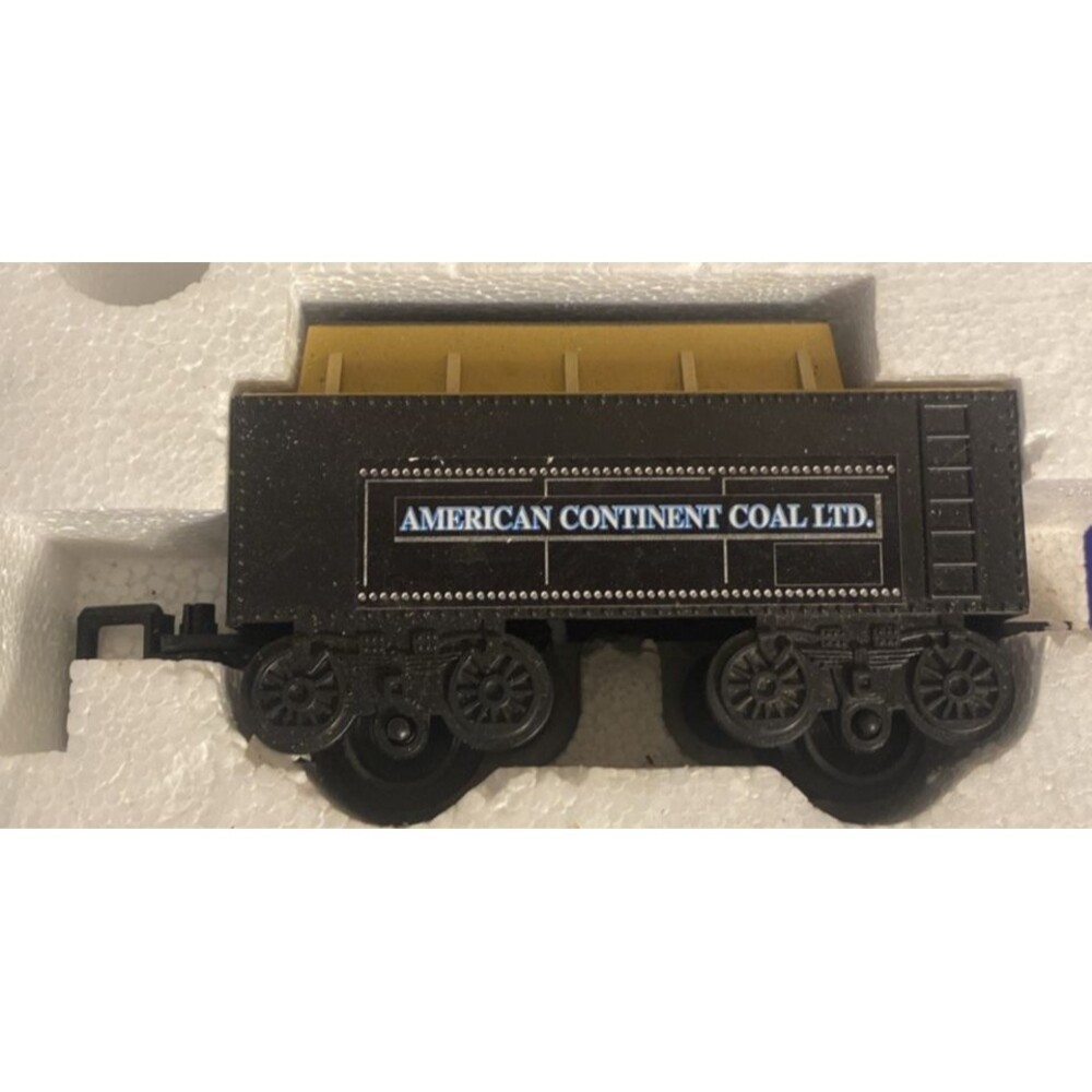 VTG QVC Union Express Train Sets w/ Engine, Cars and Track Tested Works - Picture 3 of 10